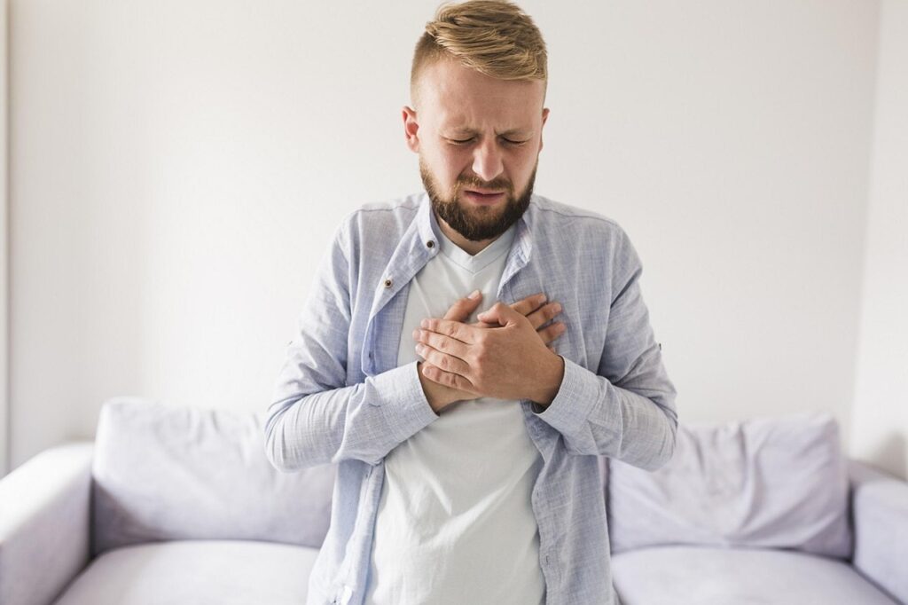 中年男性の口臭の原因は胃にあるのか？